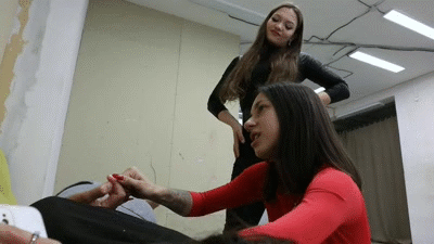 Tiffany and Selena interrogate the guys breaking their fingers